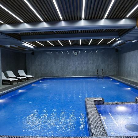 Mir Luxe Plaza Tashkent Exterior foto