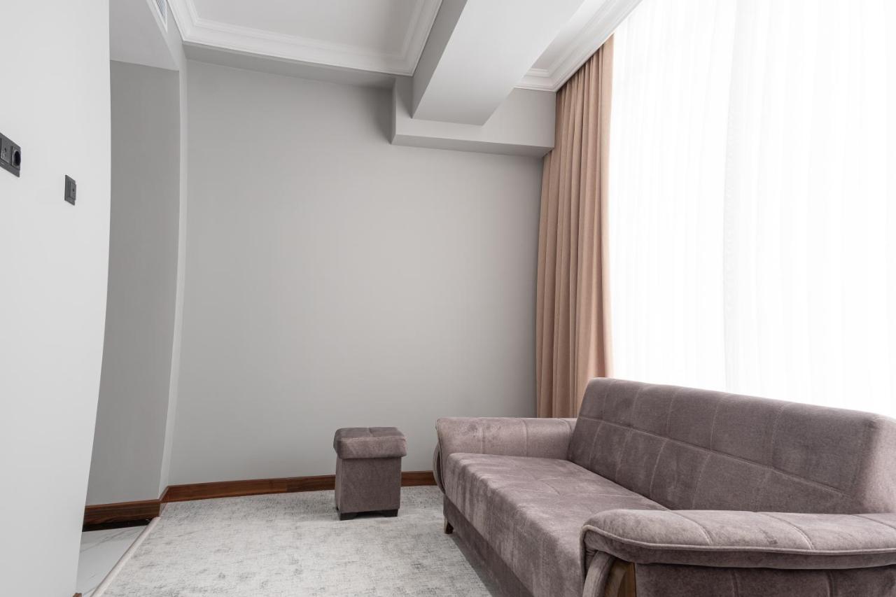 Mir Luxe Plaza Tashkent Exterior foto