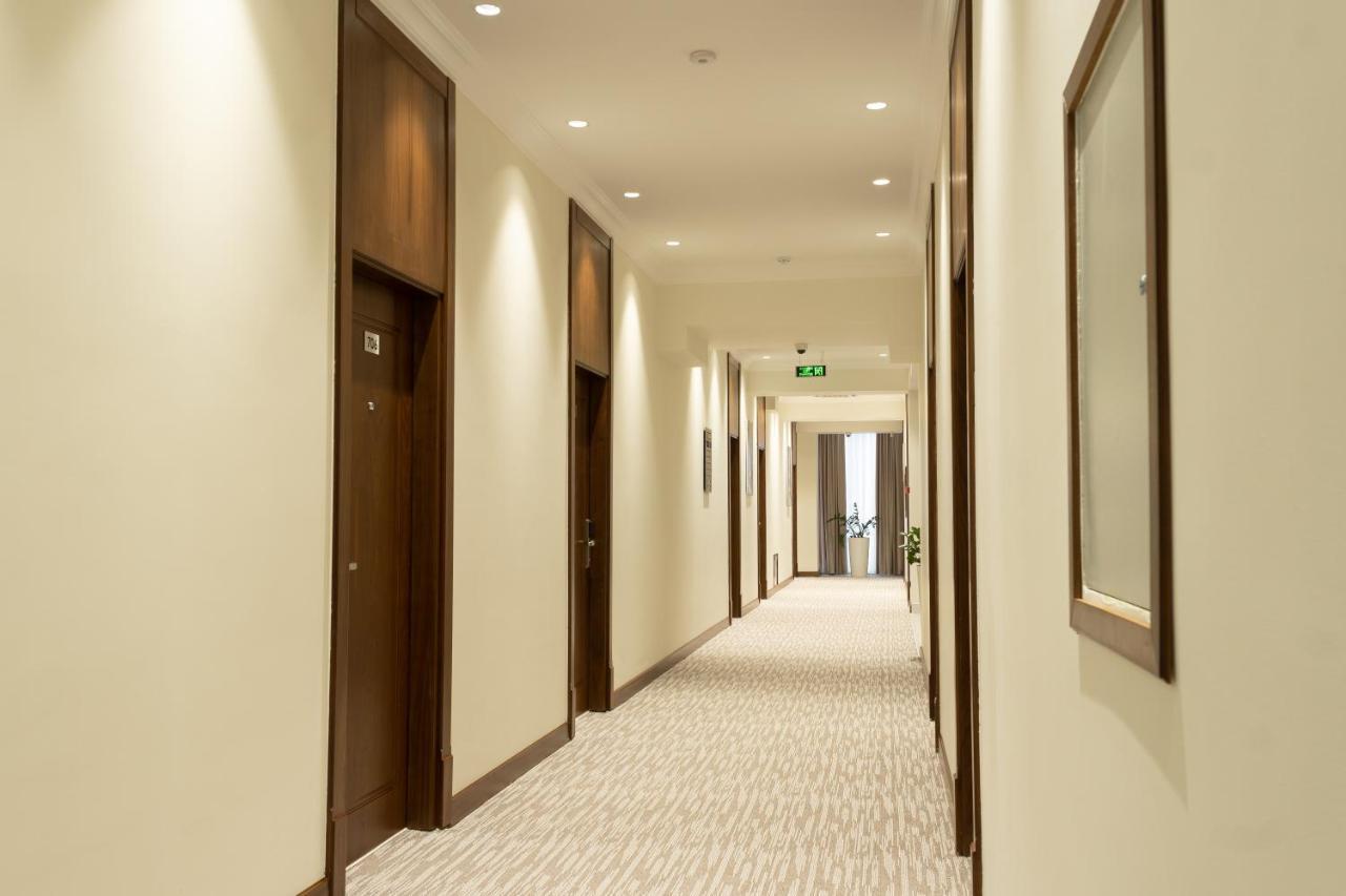 Mir Luxe Plaza Tashkent Exterior foto